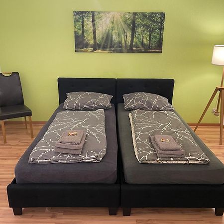 Exklusive Zimmer Mit Geteiltem Bad Und Kueche Om Stadtilm Buitenkant foto